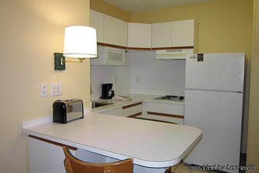Extended America - - Galleria - Uptown 2*