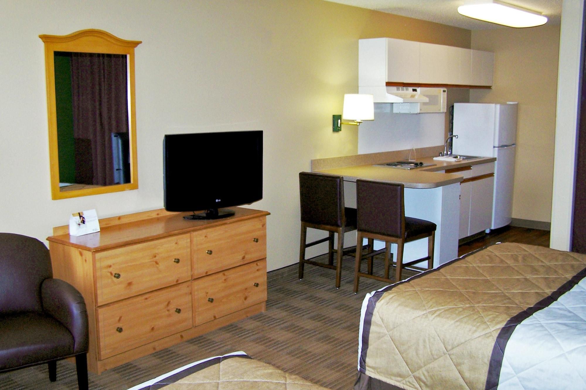Extended America - - Galleria - Uptown Hotel