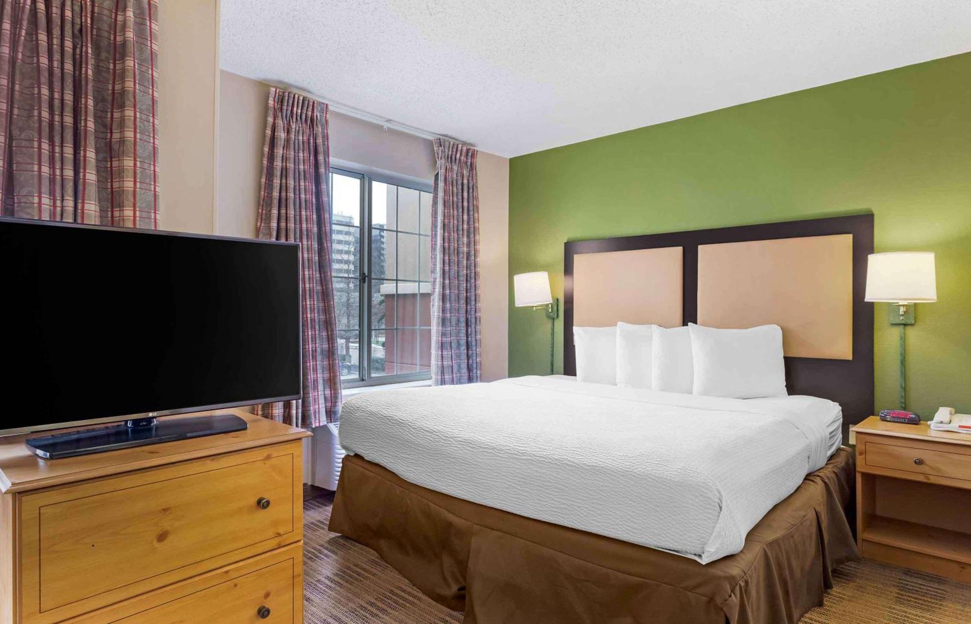 Hotel Extended America - - Galleria - Uptown