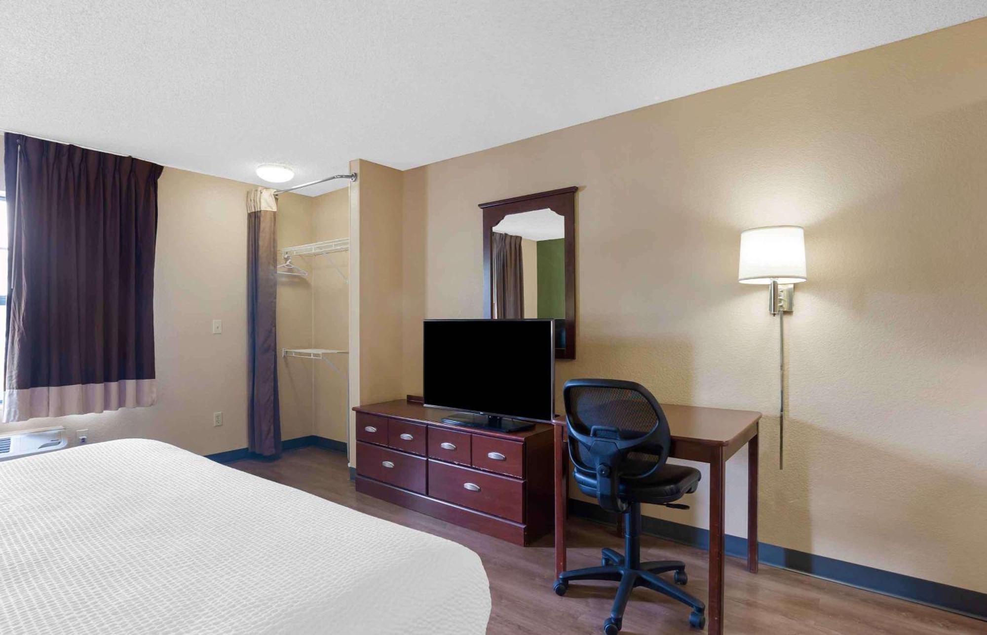 Extended America - - Galleria - Uptown Hotel Houston